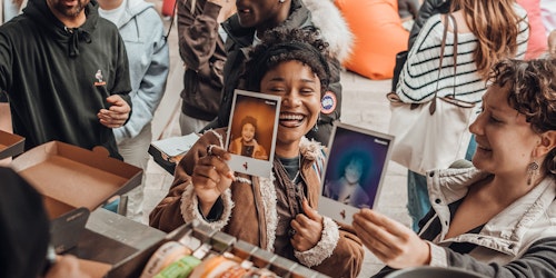 Students at a food truck using the Nando's loyalty program